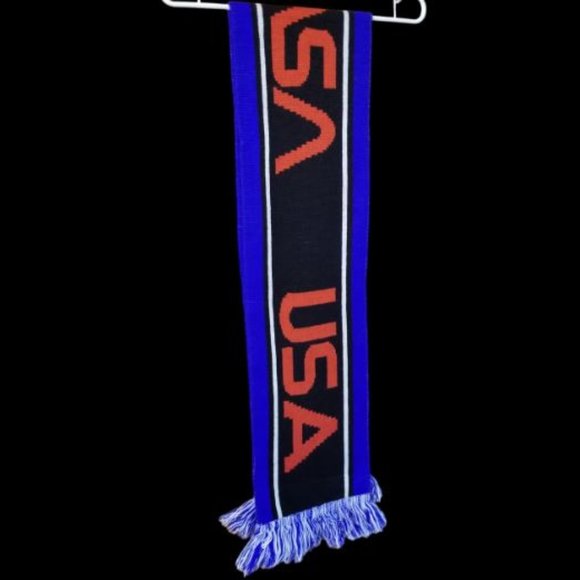 *5/35* Forever 21 USA Nasa Scarf - Picture 1 of 6
